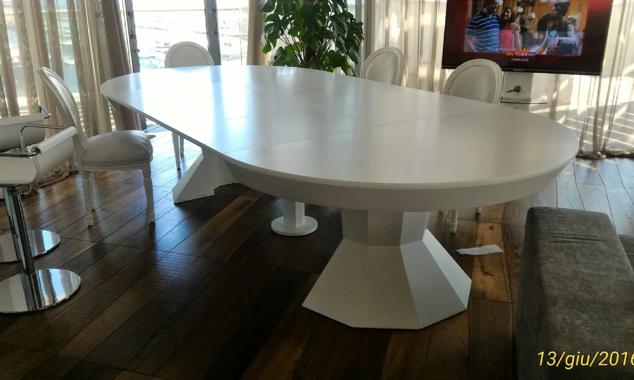 extendable table