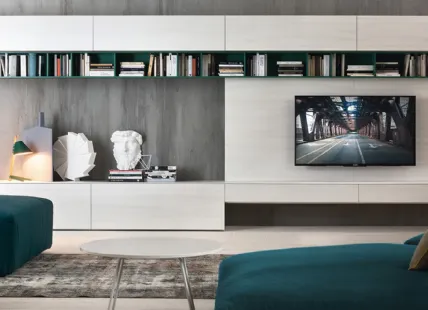 Wall unit in Pinstripe Oak