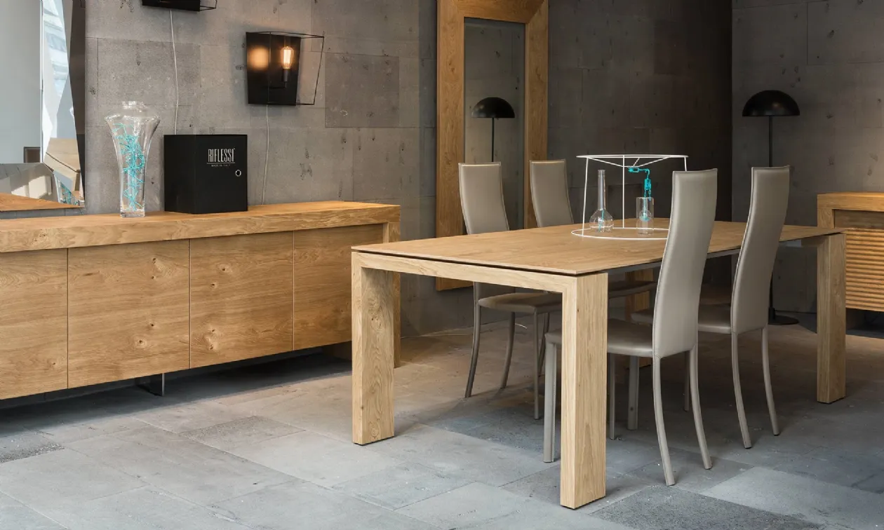 Extendable Table in Honey Stained Oak