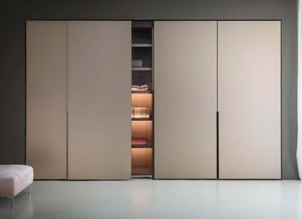 Matt Lacquered Wardrobe